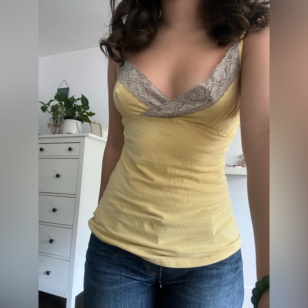 Pretty Yellow tank top